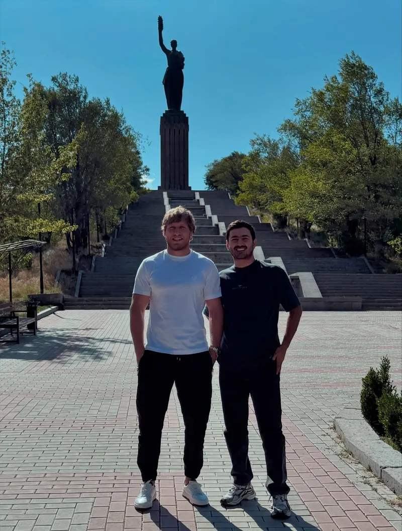 @arturaleksanyan_ — Artur Aleksanyan