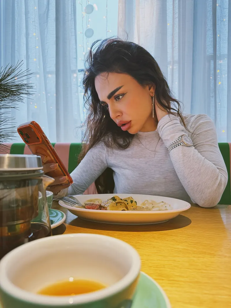 @sofiyabroyan — Sofiya Broyan