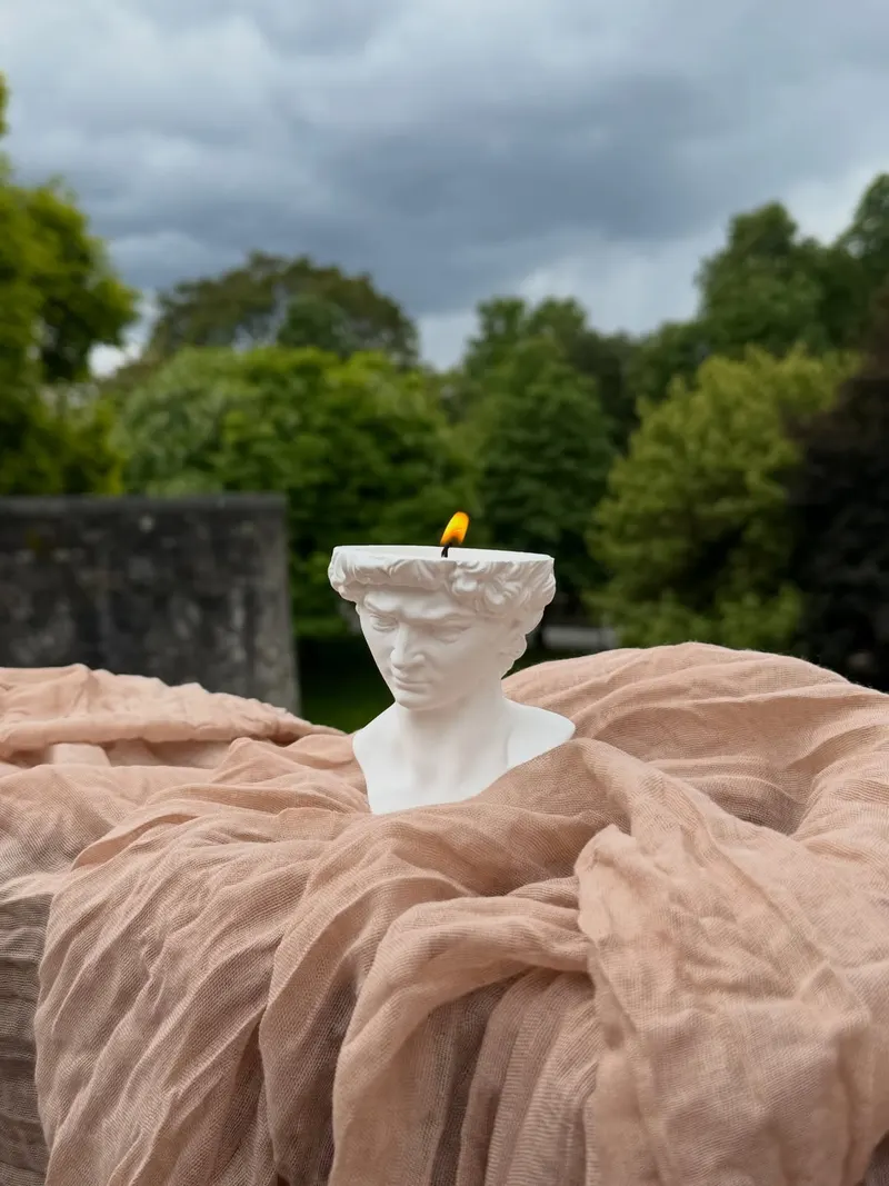@maisonlumiere_geneva — Maison Lumière · Genève